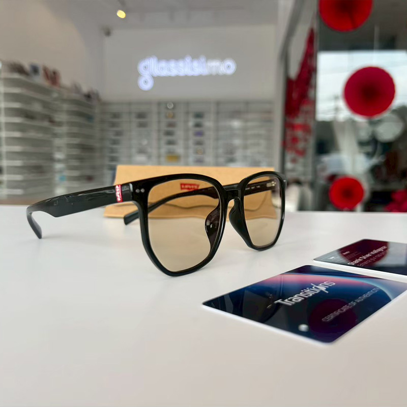 Global-Eye-Pattaya-Dr-Mo-Vision-Eyewear-Eye-Care-214