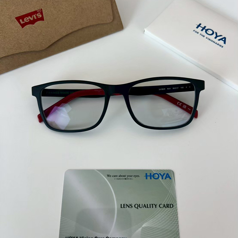 Global-Eye-Pattaya-Dr-Mo-Vision-Eyewear-Eye-Care-218