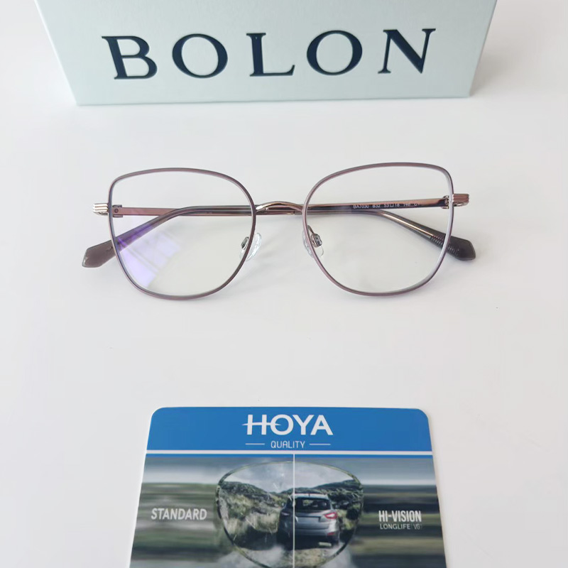 Global-Eye-Pattaya-Dr-Mo-Vision-Eyewear-Eye-Care-247