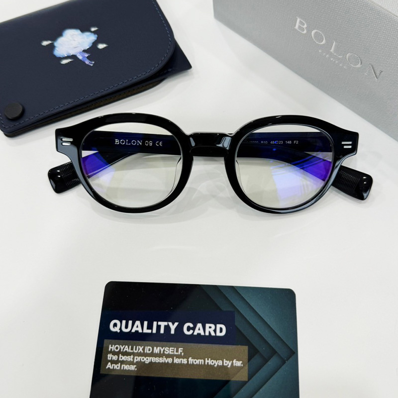 Global-Eye-Pattaya-Dr-Mo-Vision-Eyewear-Eye-Care-252